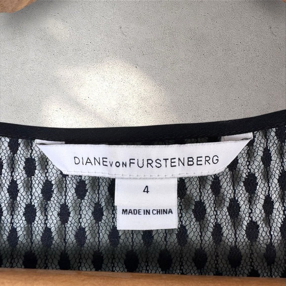 Diane Von Furstenberg‎ Jamie Silk Dress Pirouette Dot Navy/Black size 4 - Picture 4 of 7